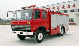 東風145泡沫消防車圖片