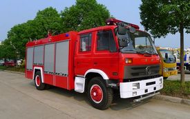 東風153泡沫消防車圖片