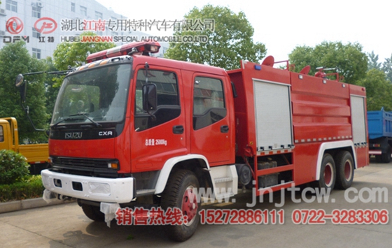 慶鈴12噸水罐消防車圖片