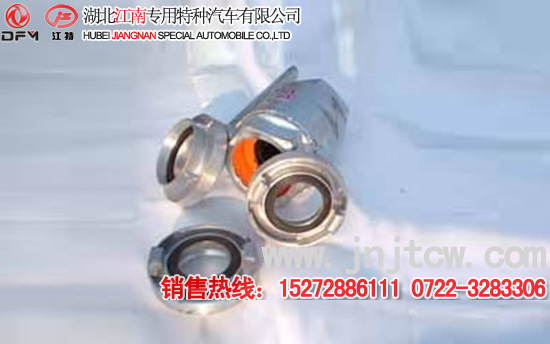 �������^